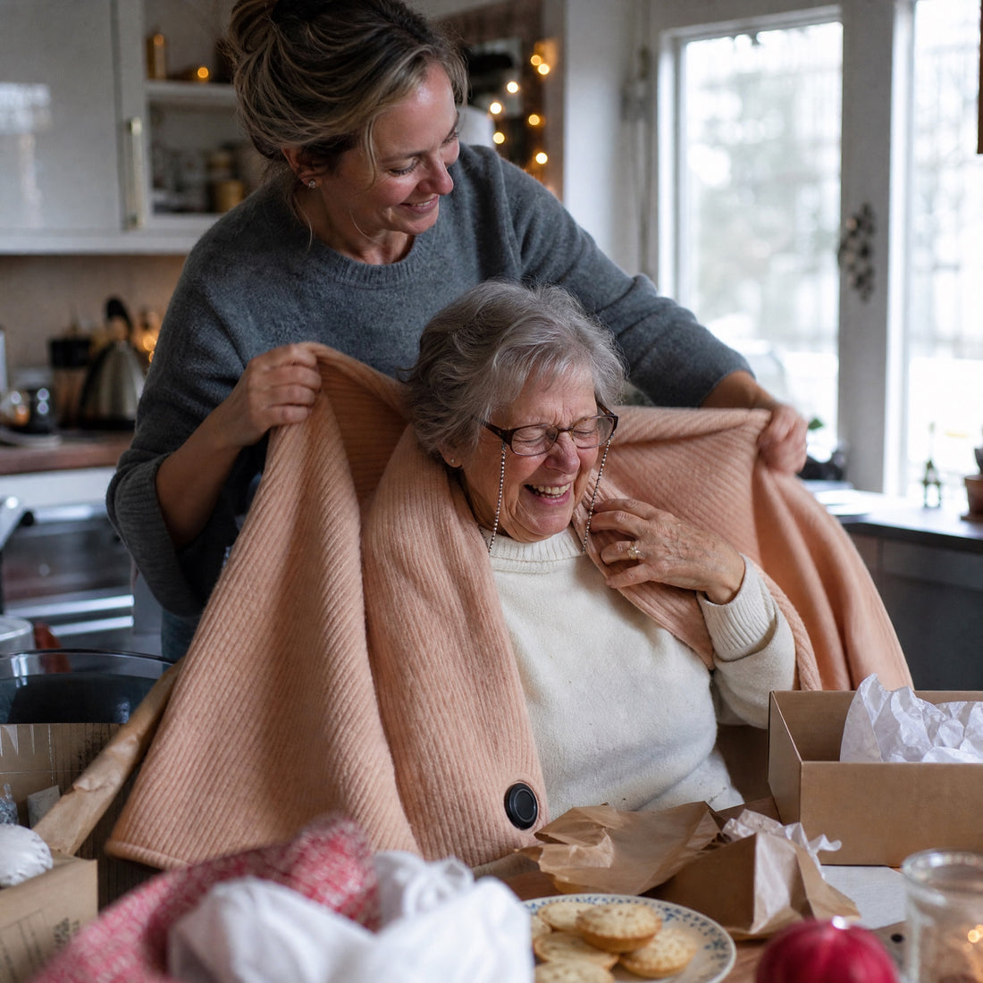 A daughter wrapping a CozyHeat wrap around her mum's shoulders